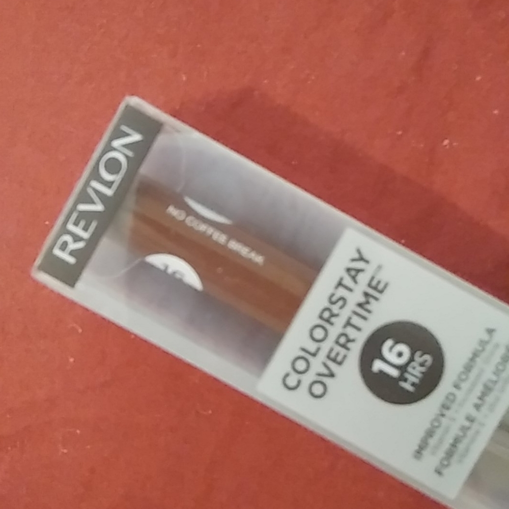 Revlon ColorStay overtime - Picture 2 of 4